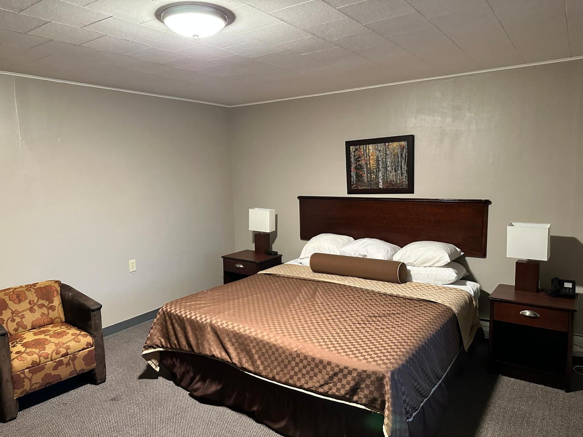 Cedar Hill Lodge Saint Ignace Ngoại thất bức ảnh